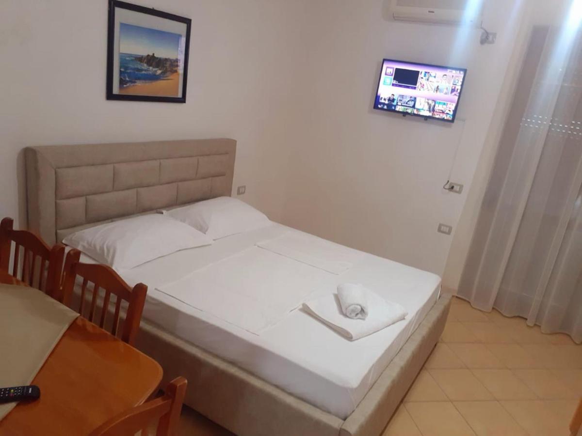 Vlorë Pararse Apartments מראה חיצוני תמונה