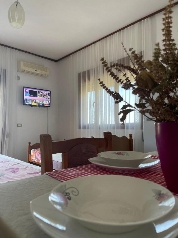 Vlorë Pararse Apartments מראה חיצוני תמונה