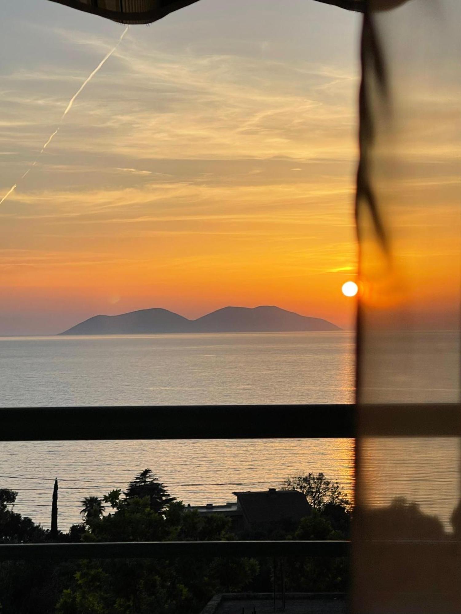 Vlorë Pararse Apartments מראה חיצוני תמונה